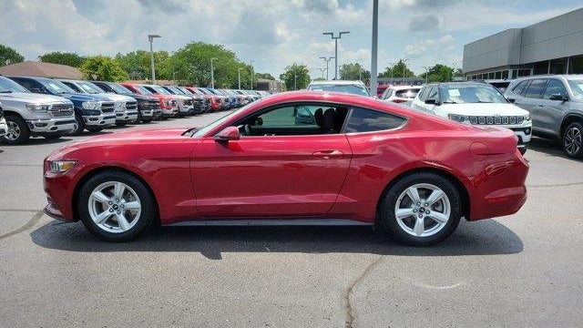 2017 Ford Mustang V6