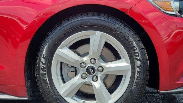 2017 Ford Mustang V6