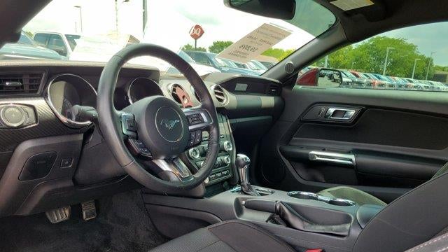 2017 Ford Mustang V6