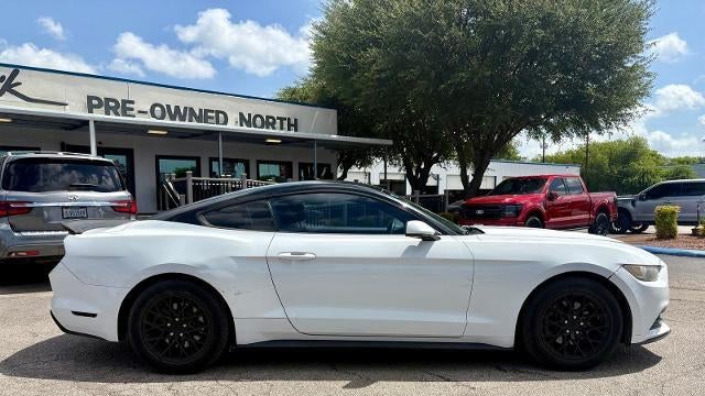 2016 Ford Mustang V6