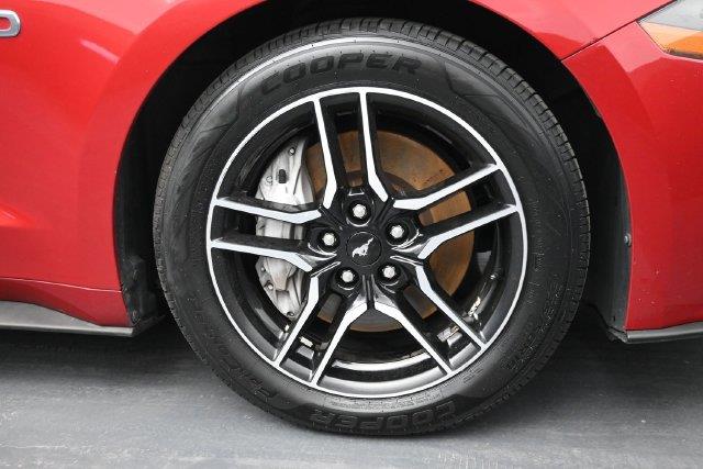 2022 Ford Mustang - $29,995