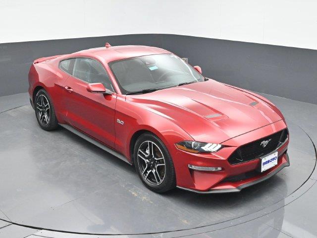 2022 Ford Mustang - $29,995