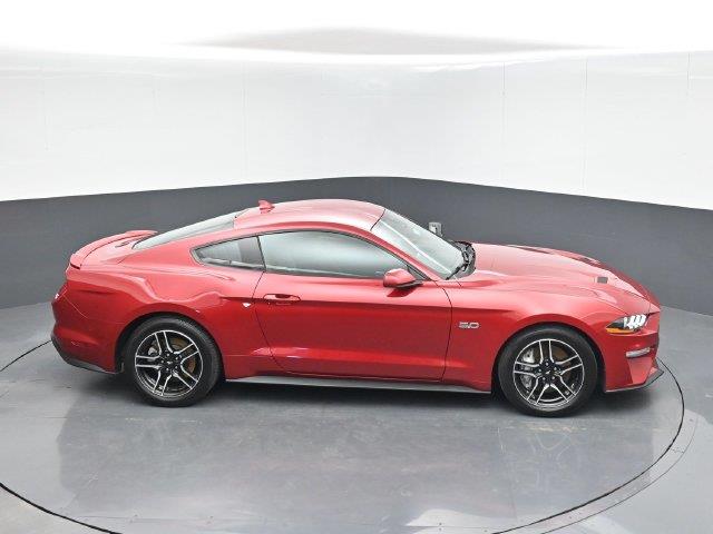 2022 Ford Mustang - $29,995
