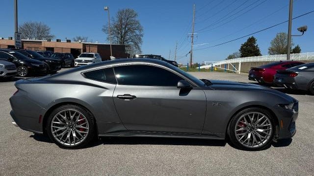 2025 Ford Mustang GT