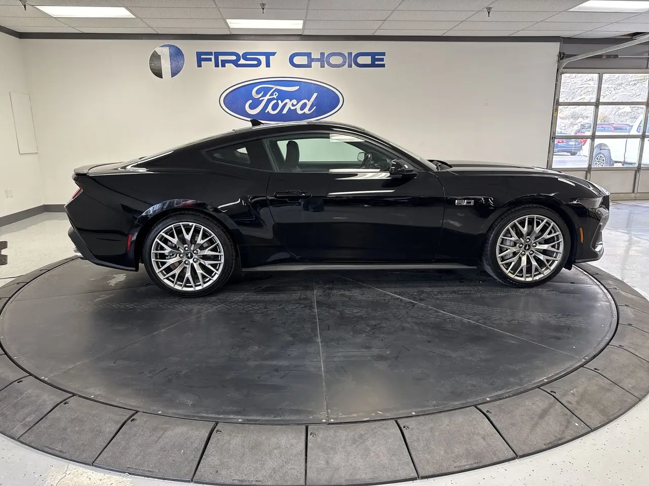 2025 Ford Mustang - $45,900