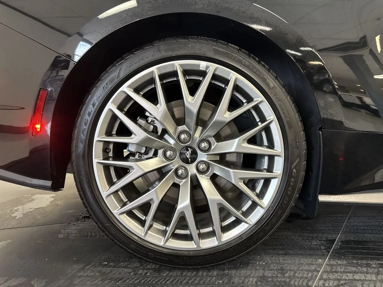 2025 Ford Mustang - $45,900