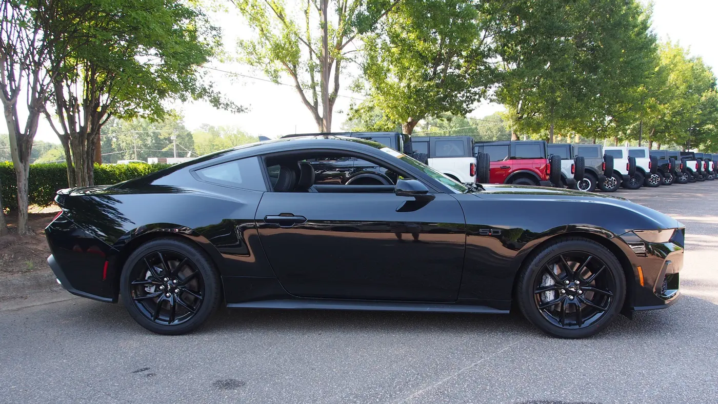 2026 Ford Mustang GT Premium
