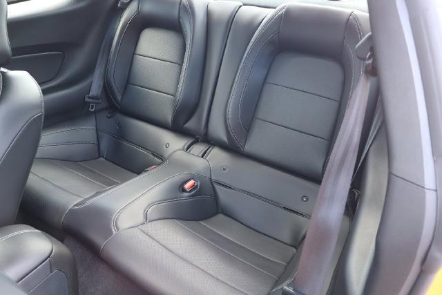 2022 Ford Mustang - $39,814