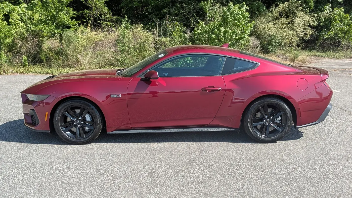 2025 Ford Mustang GT