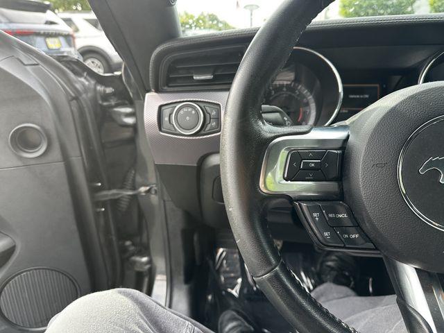2017 Ford Mustang - $25,900