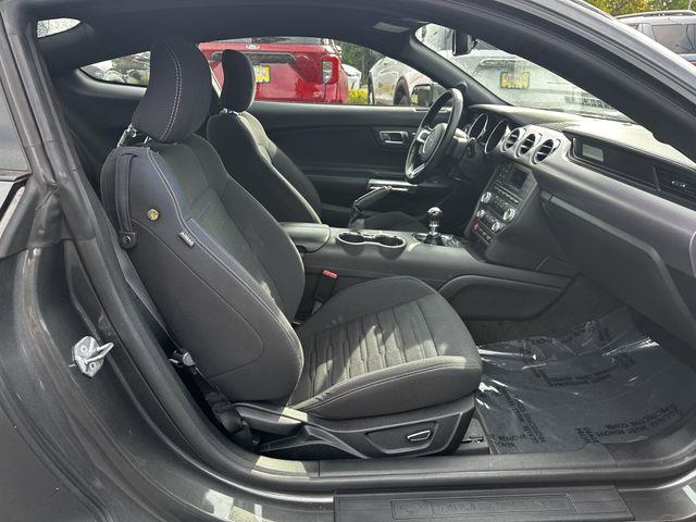 2017 Ford Mustang - $25,900