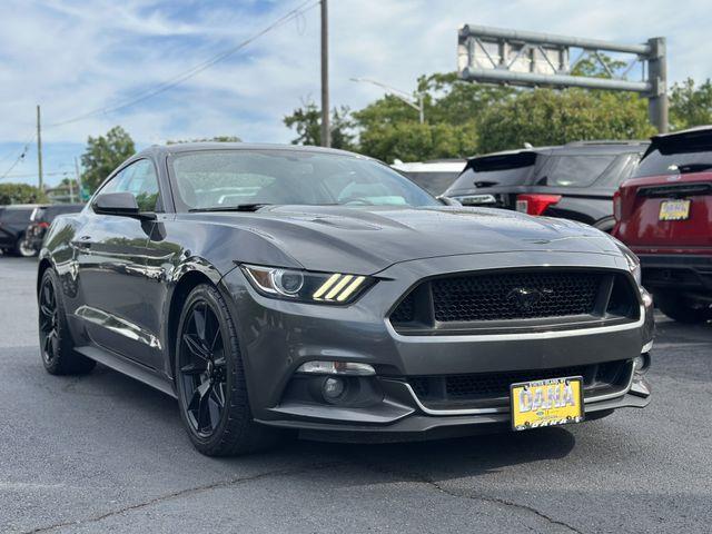 2017 Ford Mustang - $25,900