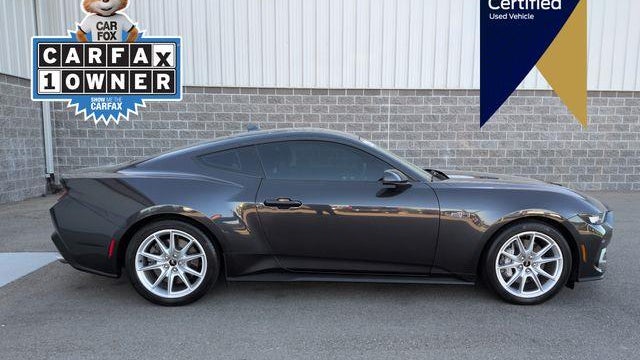 2024 Ford Mustang GT Premium