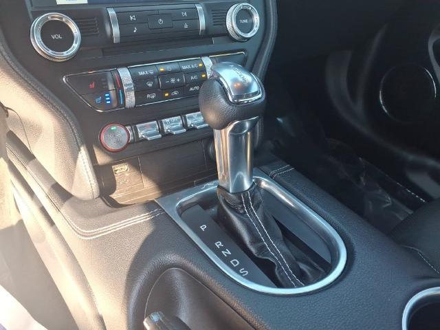 2022 Ford Mustang - $35,991