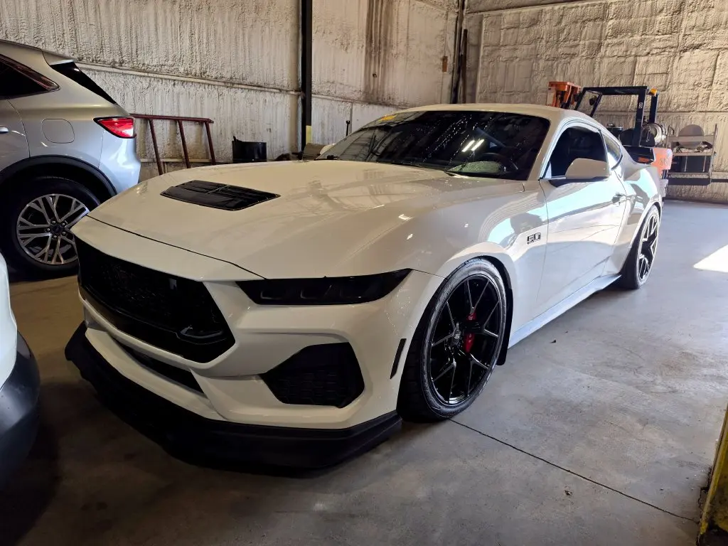 2024 Ford Mustang - $45,192
