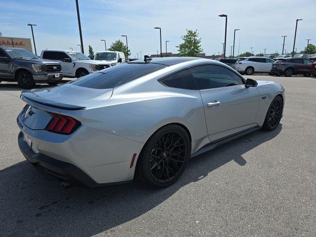 2025 Ford Mustang - $51,500