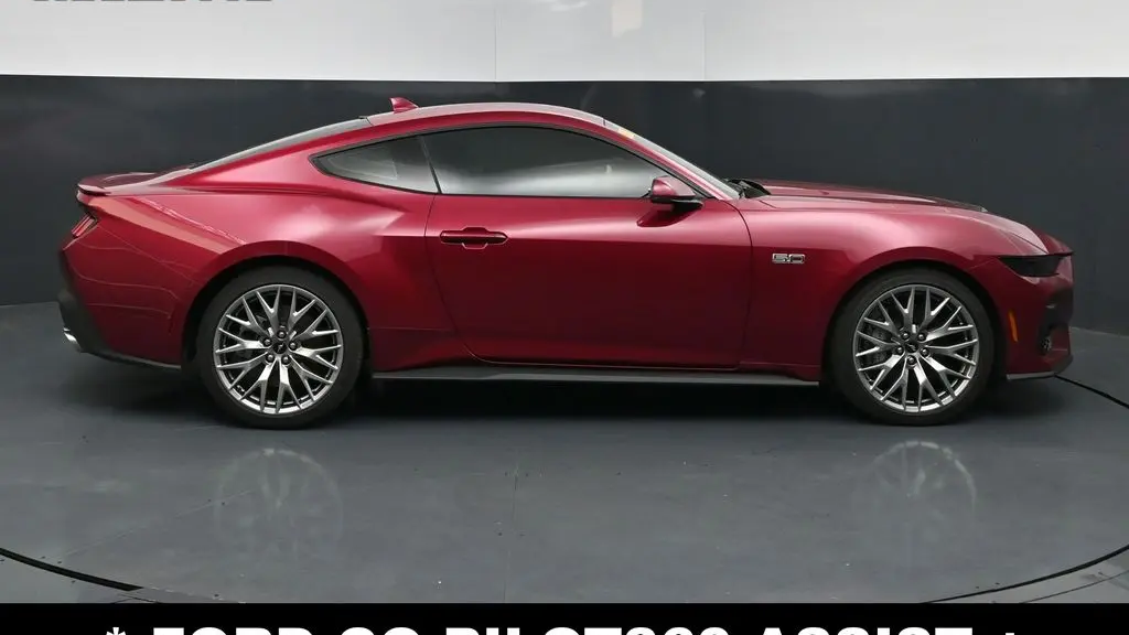 2025 Ford Mustang GT Premium