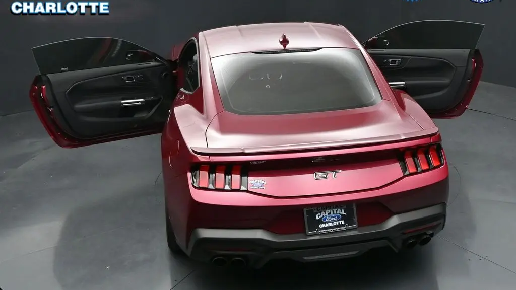 2025 Ford Mustang GT Premium