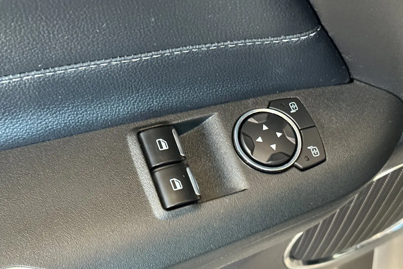 2020 Ford Mustang - $37,851