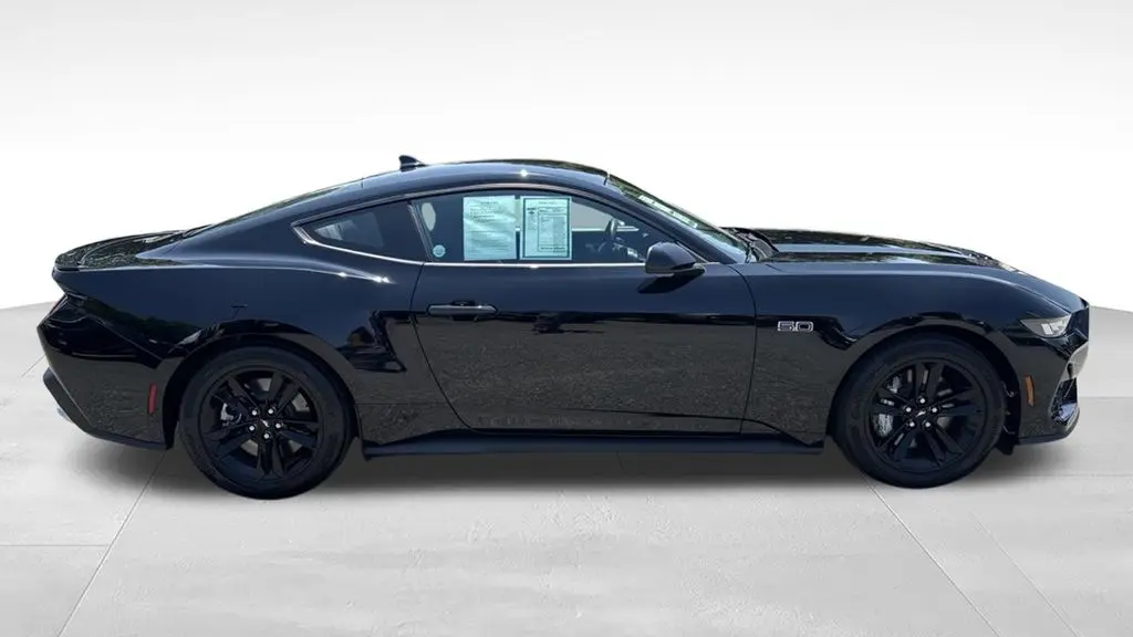 2025 Ford Mustang GT