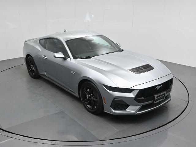 2025 Ford Mustang - $46,085
