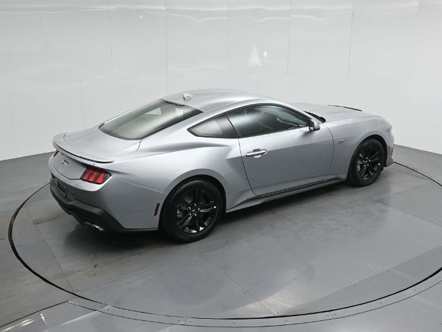 2025 Ford Mustang - $46,085