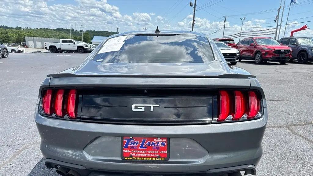 2022 Ford Mustang GT Premium