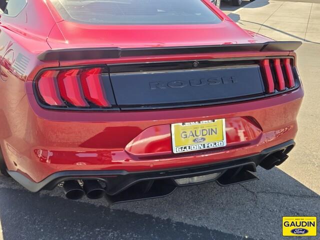 2022 Ford Mustang - $43,861