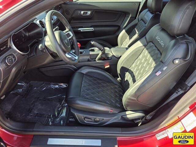 2022 Ford Mustang - $43,861