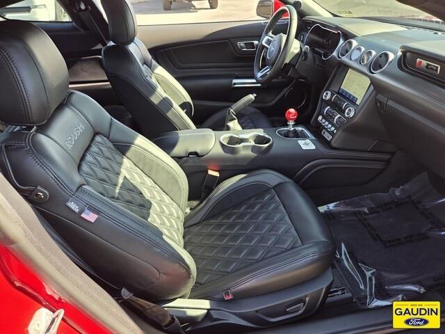 2022 Ford Mustang - $43,861