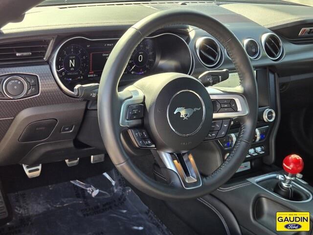 2022 Ford Mustang - $43,861