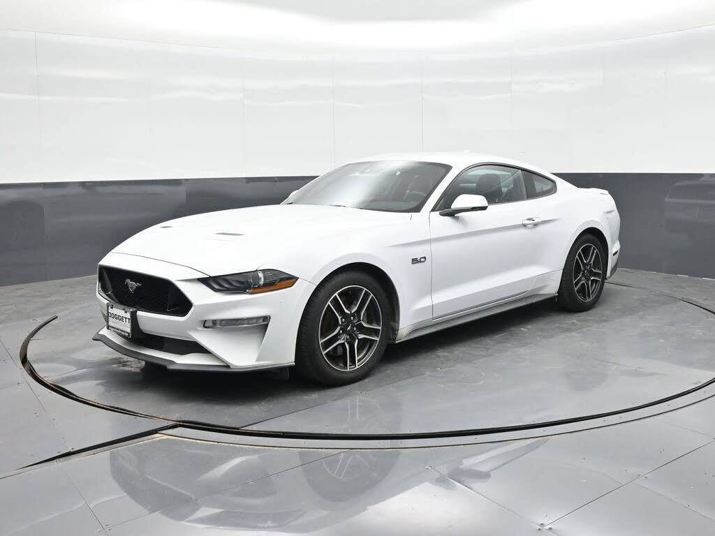 2022 Ford Mustang