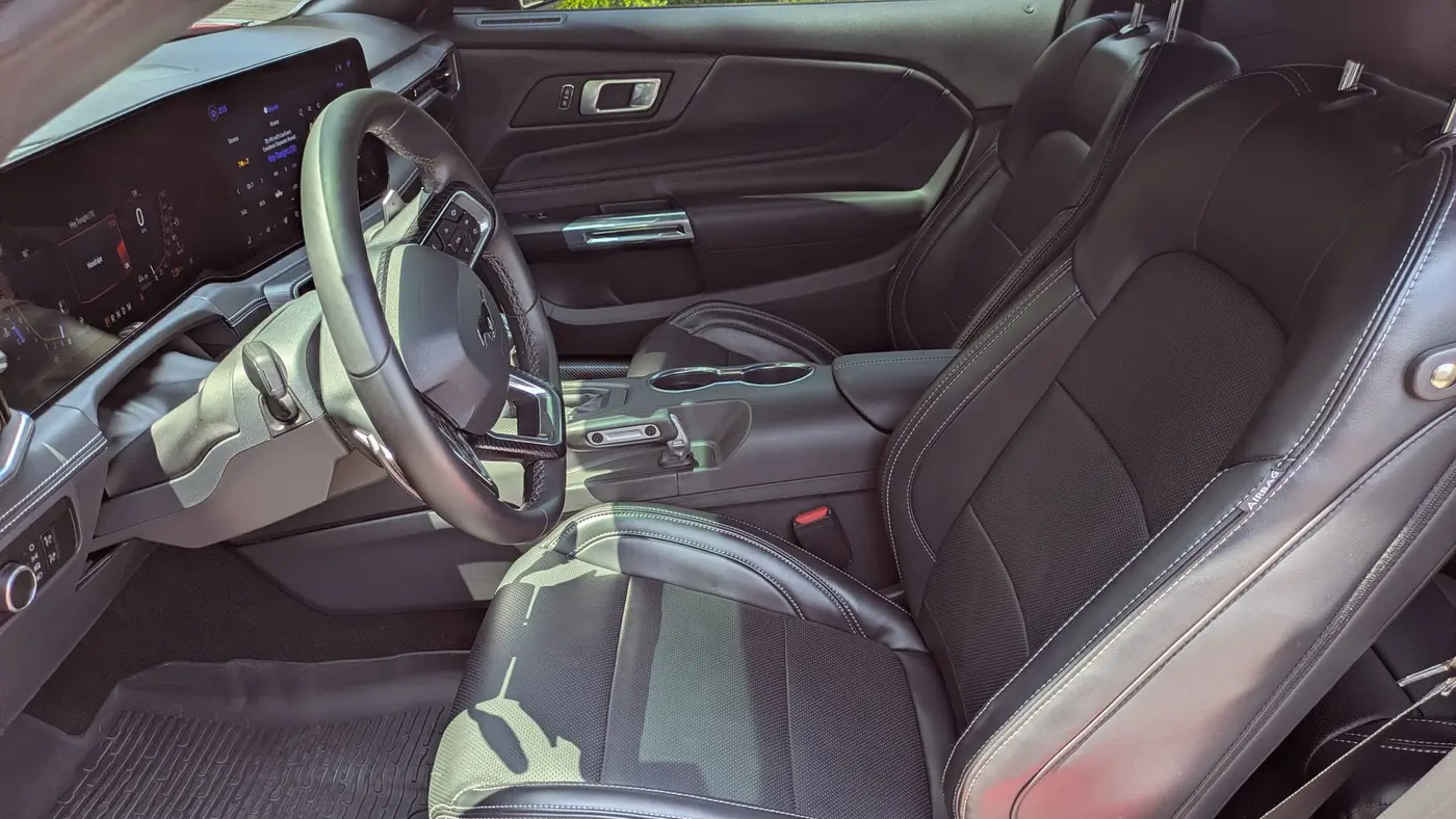 2025 Ford Mustang GT Premium