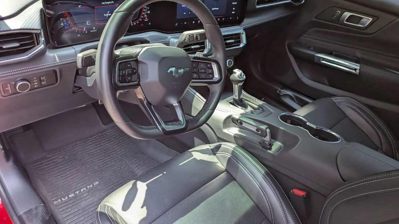 2025 Ford Mustang GT Premium