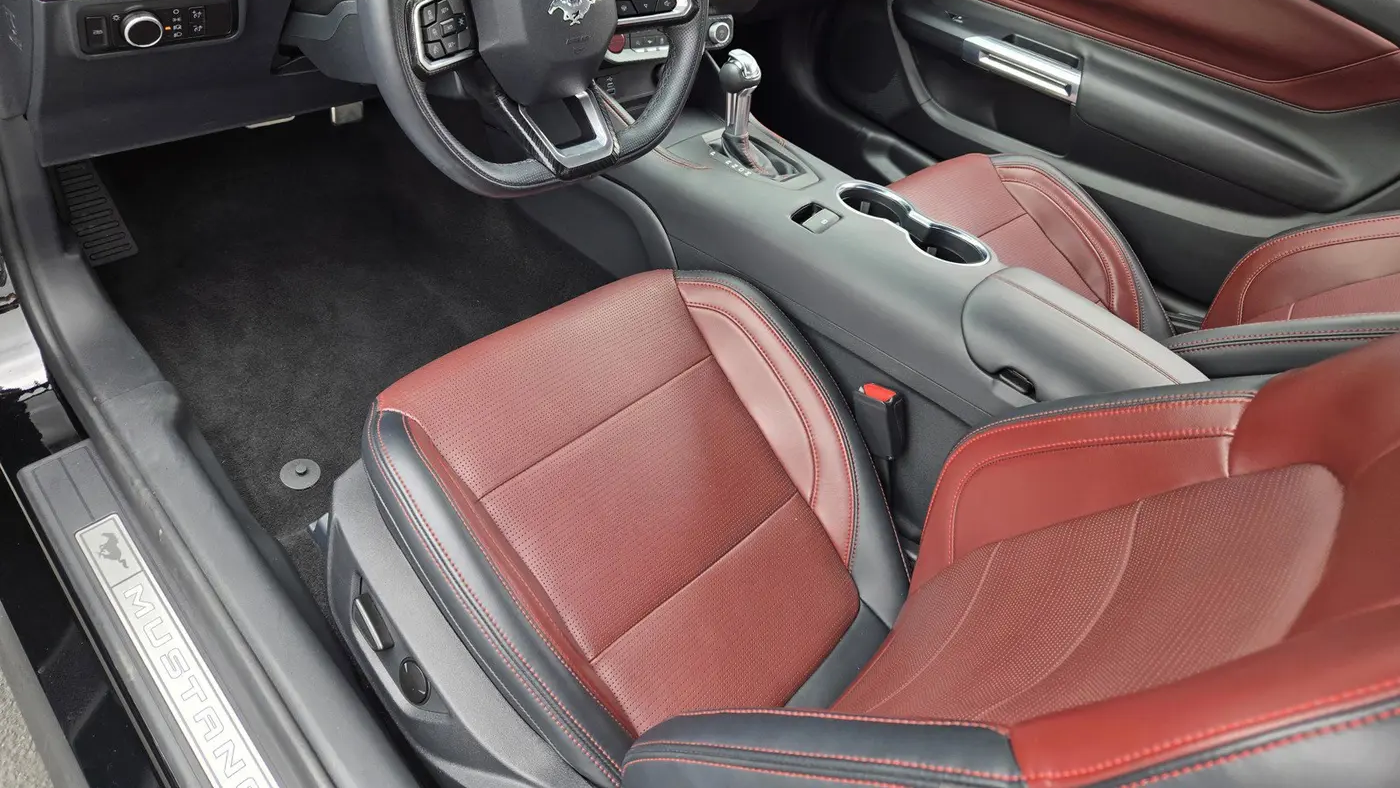 2025 Ford Mustang GT Premium