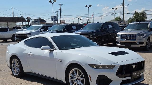 2025 Ford Mustang GT Premium