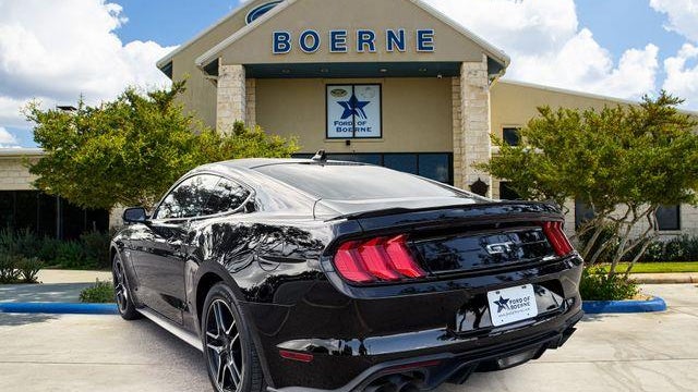 2022 Ford Mustang GT Premium