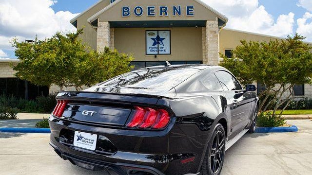 2022 Ford Mustang GT Premium