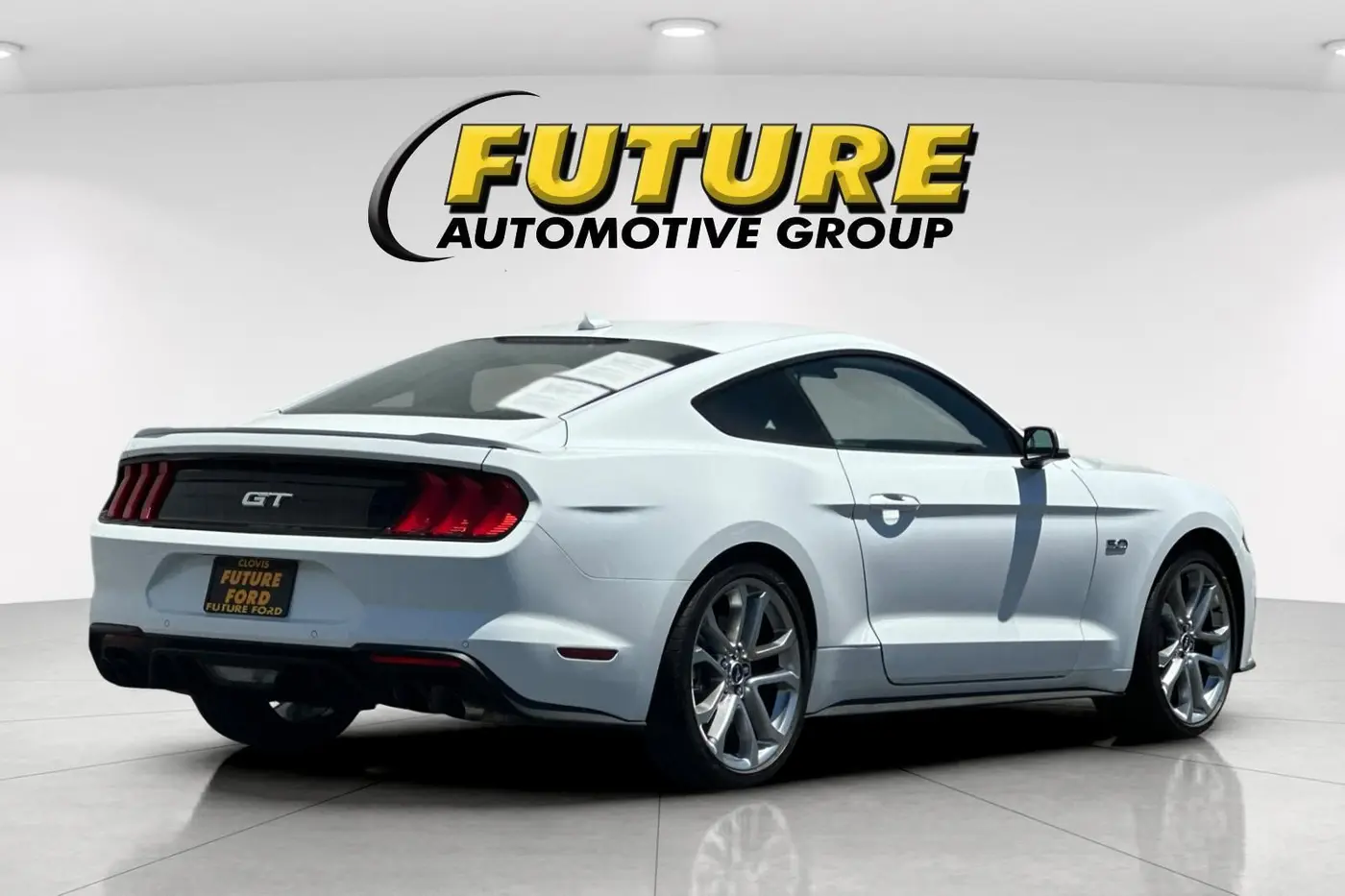 2022 Ford Mustang - $42,500