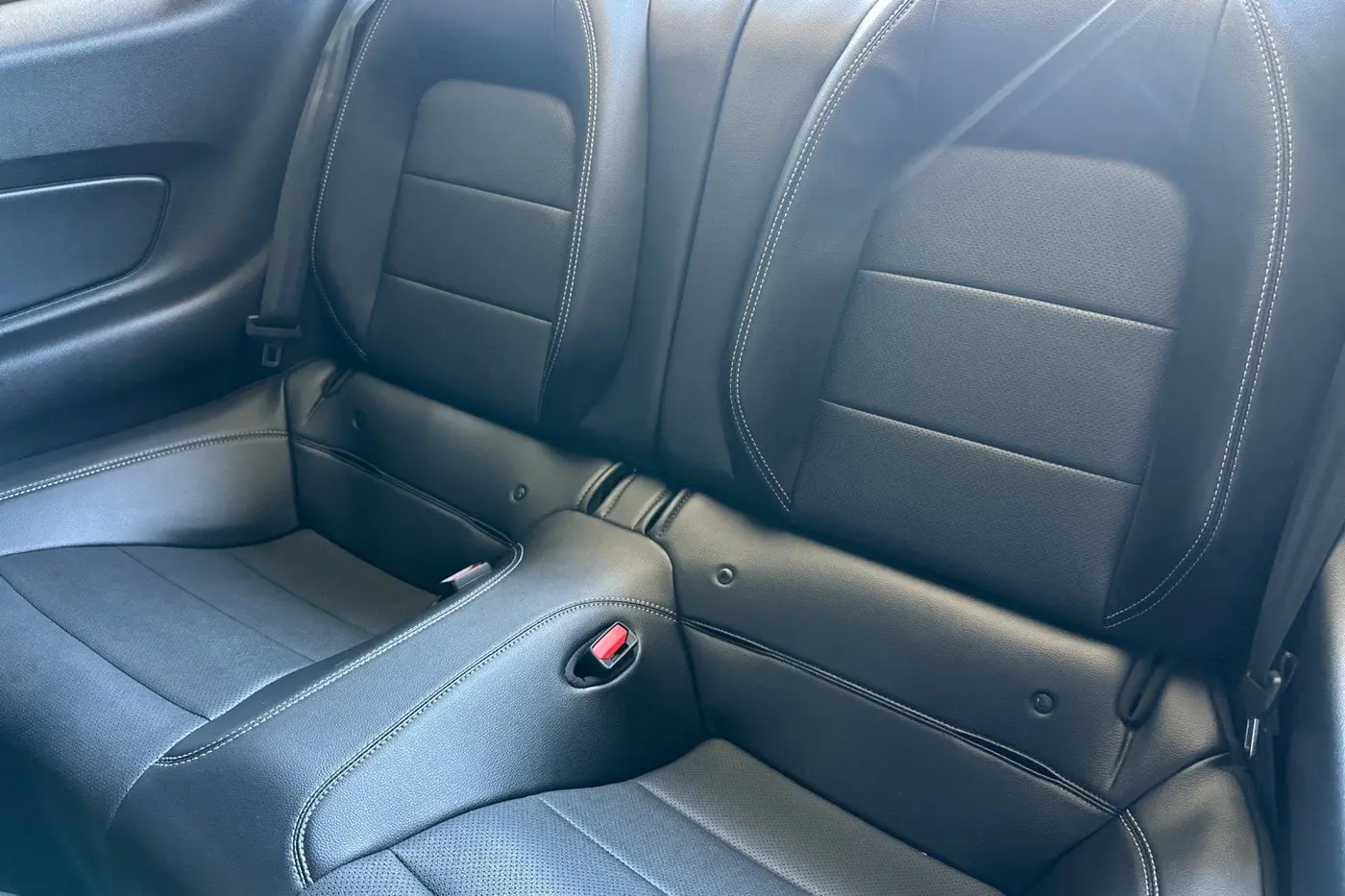 2022 Ford Mustang - $42,500
