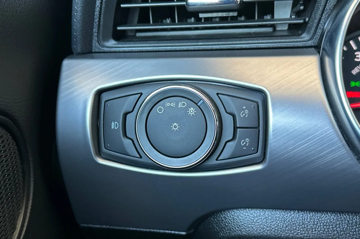 2022 Ford Mustang - $42,500