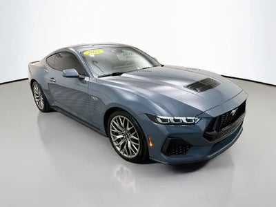 2025 Ford Mustang GT 2DR Fastback