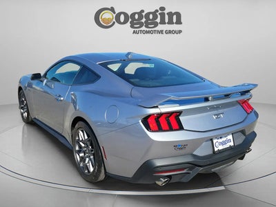 2025 Ford Mustang GT 2DR Fastback