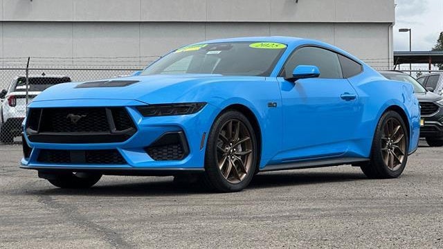2025 Ford Mustang GT Premium