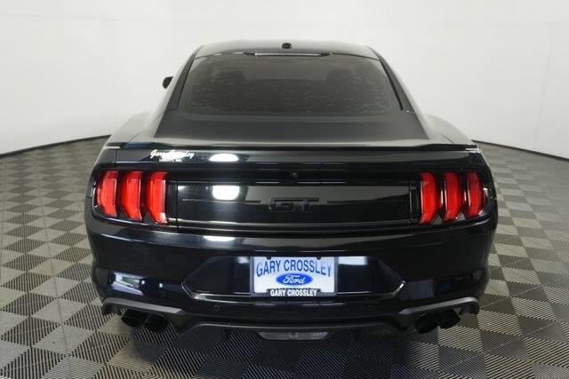 2020 Ford Mustang - $34,500