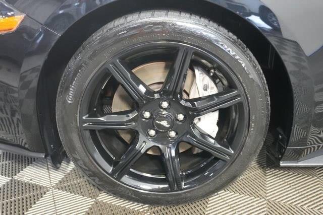 2020 Ford Mustang - $34,500