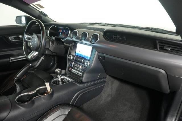 2020 Ford Mustang - $34,500