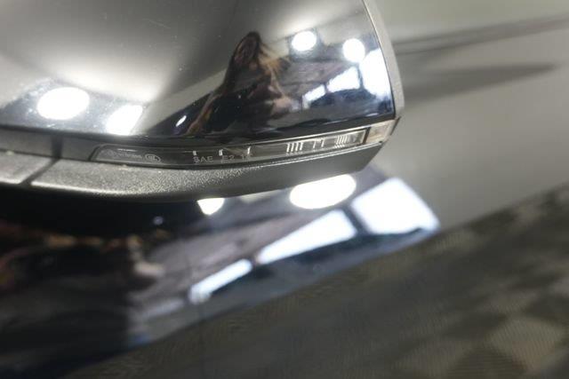 2020 Ford Mustang - $34,500