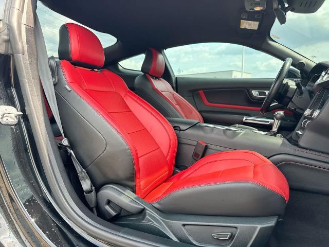 2022 Ford Mustang - $36,280