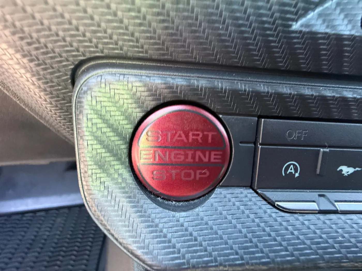 2024 Ford Mustang - $43,281